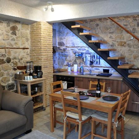 Limni Stone Apartments Luaran gambar