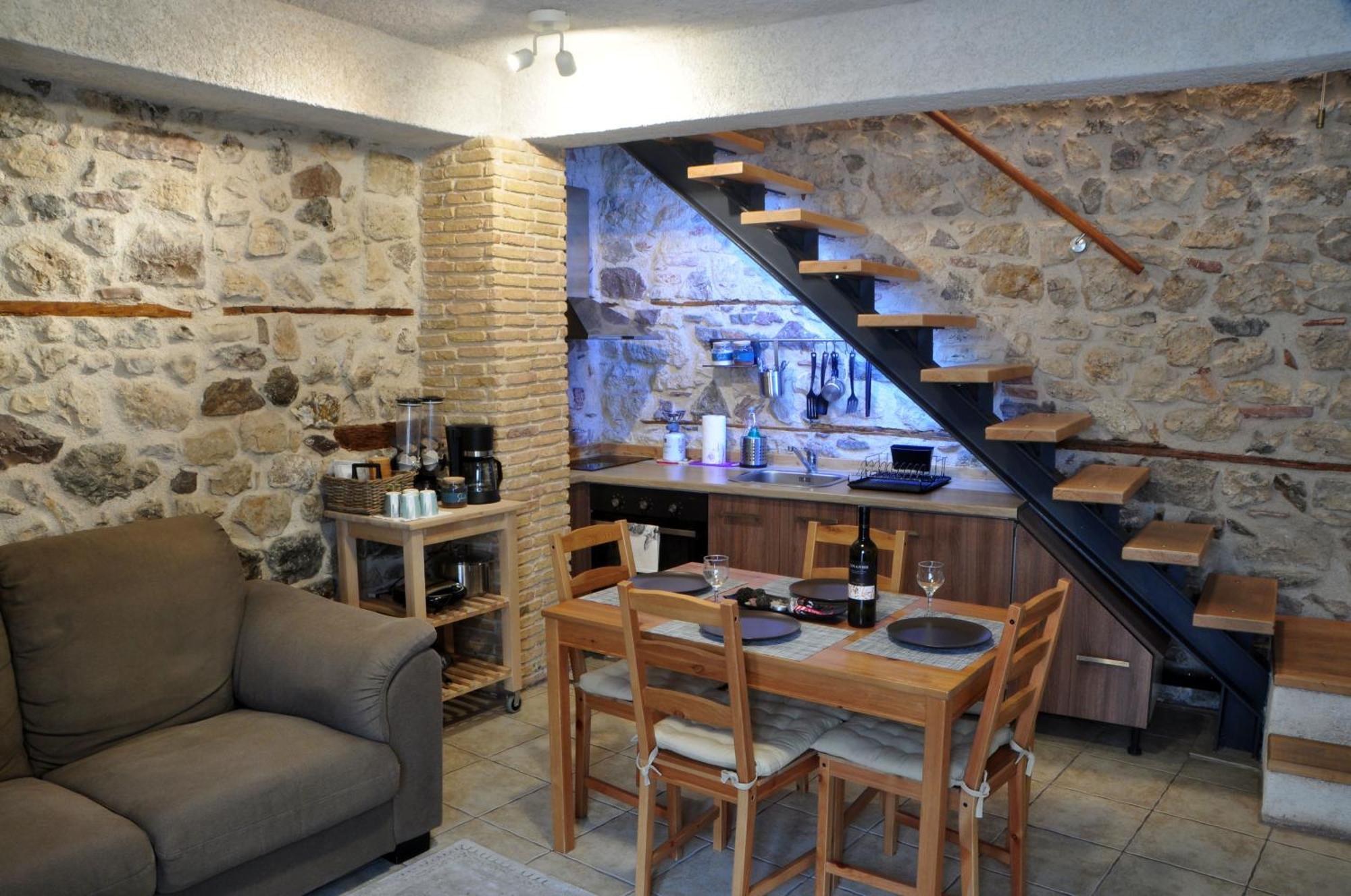 Limni Stone Apartments Luaran gambar
